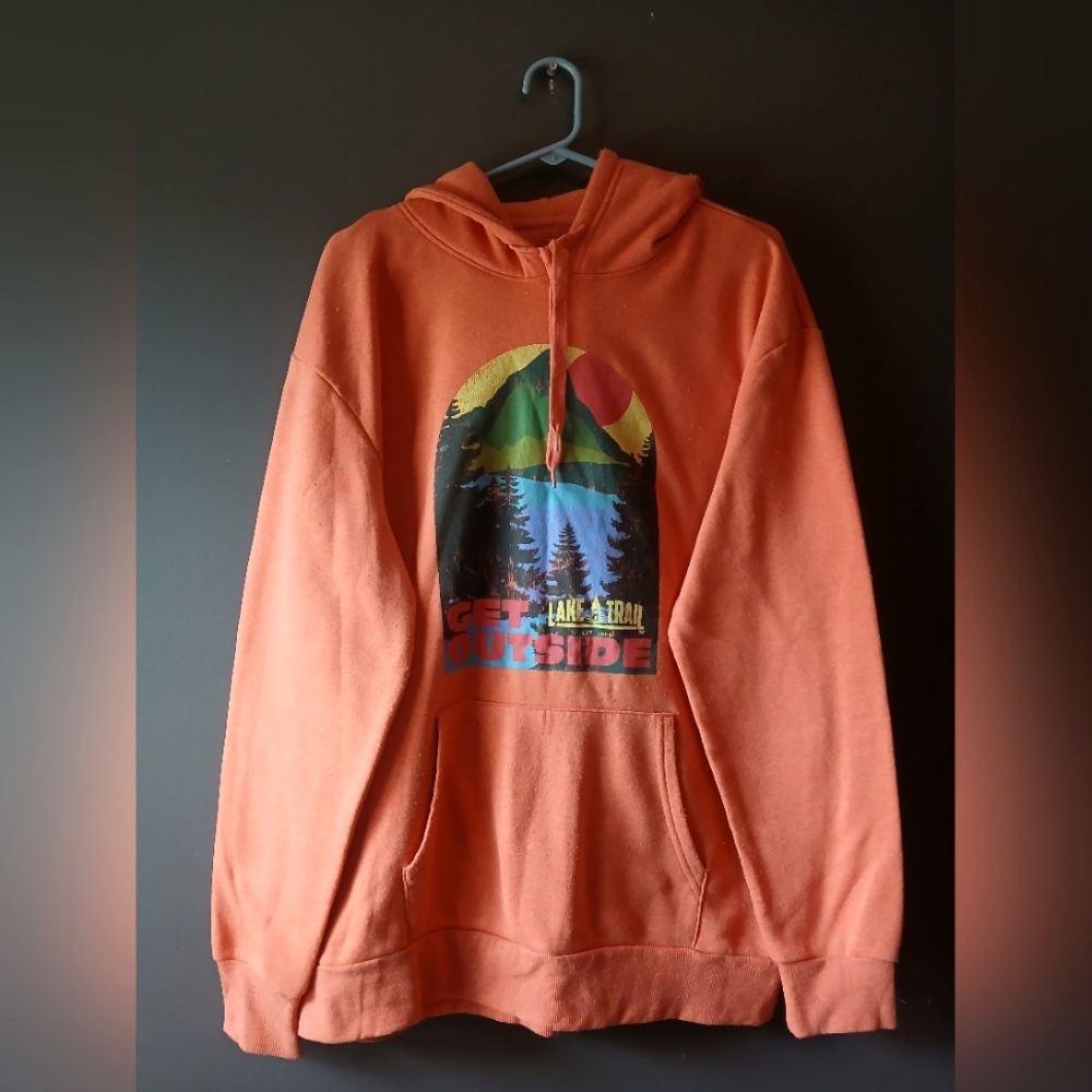 Lake Trail Women's Size XLOrange Graphic Hoodie
